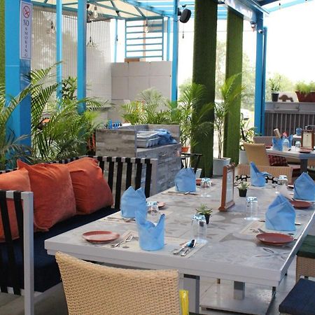 Jalsa Resort Indore Eksteriør billede
