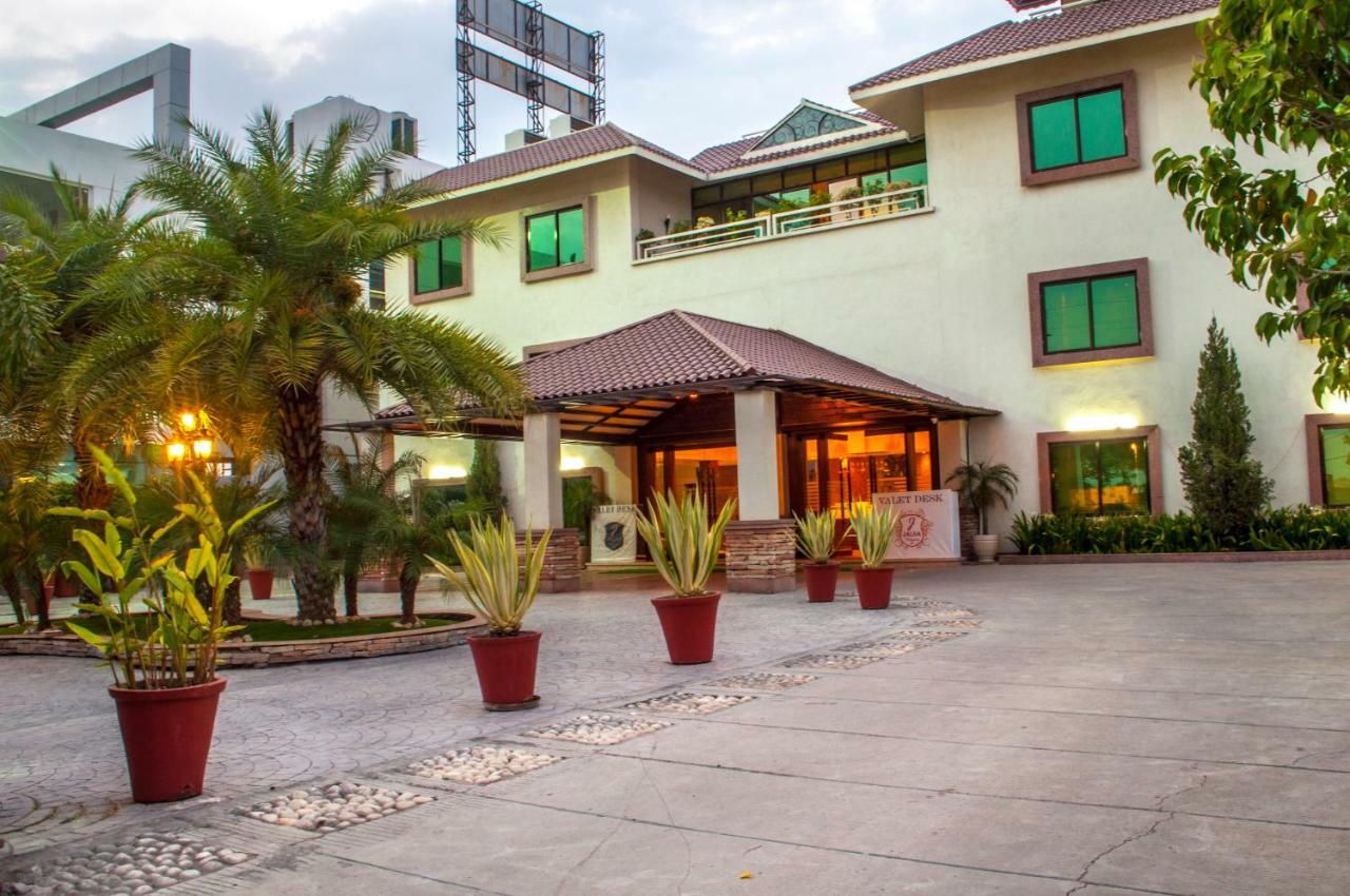 Jalsa Resort Indore Eksteriør billede