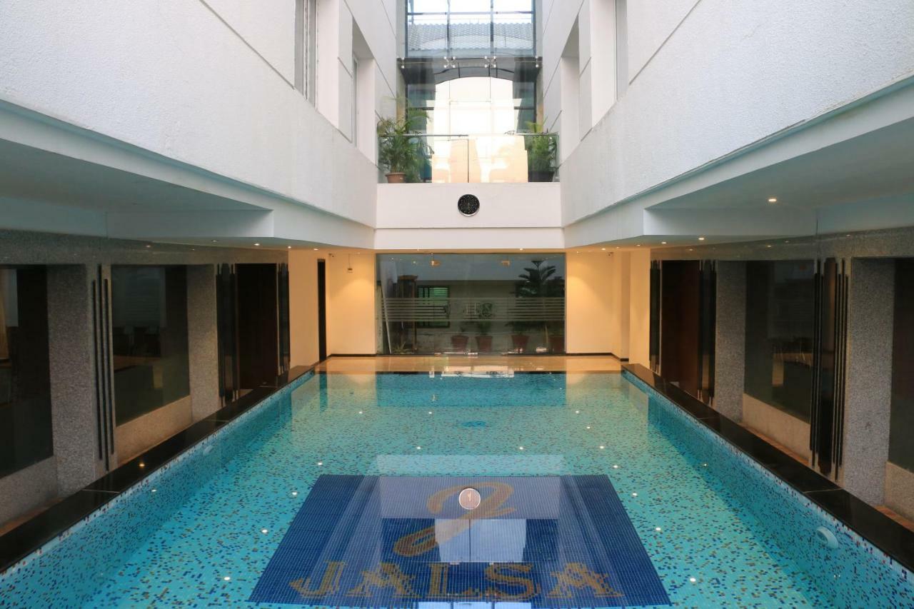 Jalsa Resort Indore Eksteriør billede