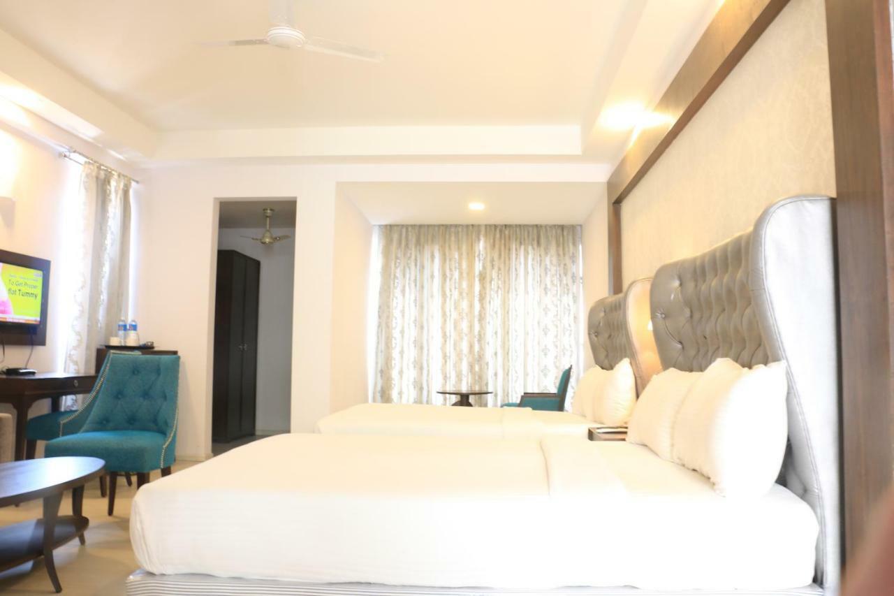 Jalsa Resort Indore Eksteriør billede