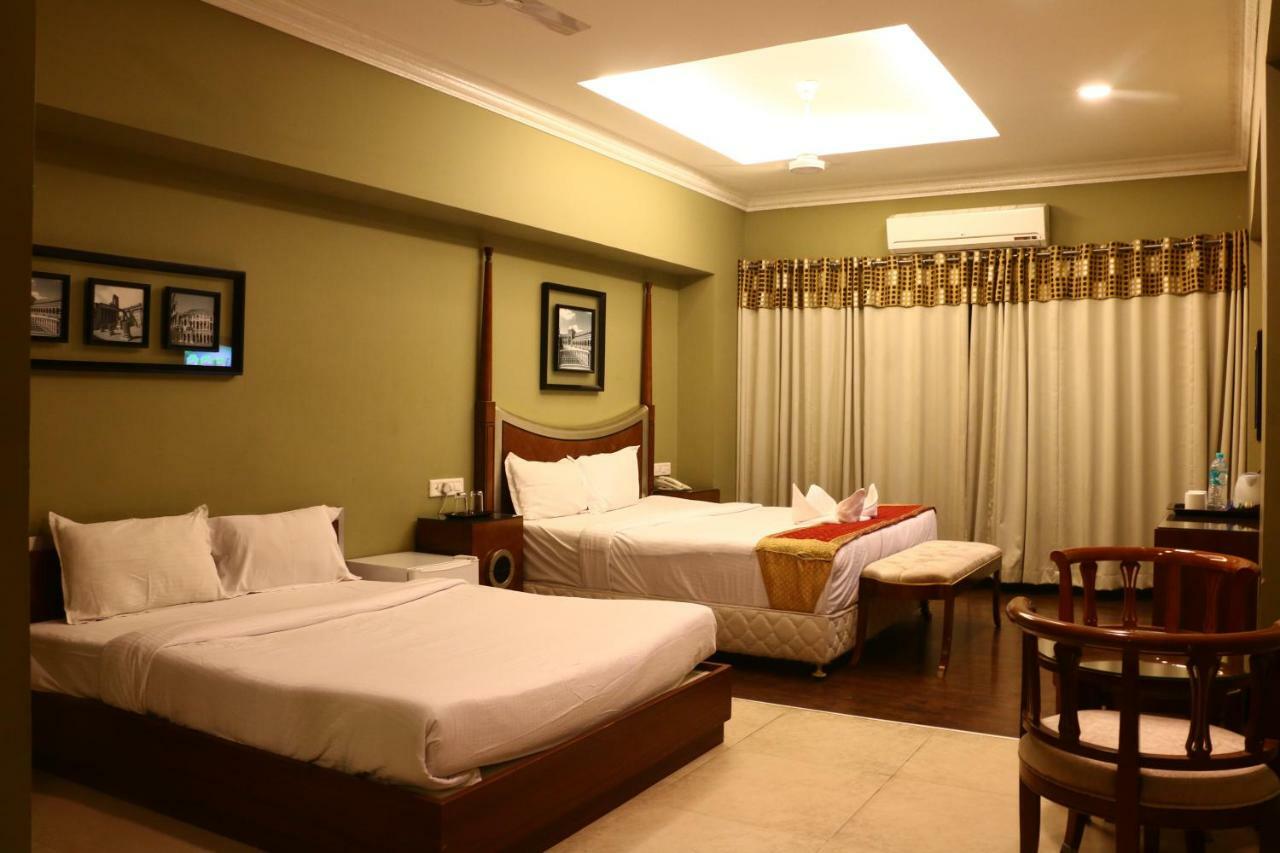 Jalsa Resort Indore Eksteriør billede