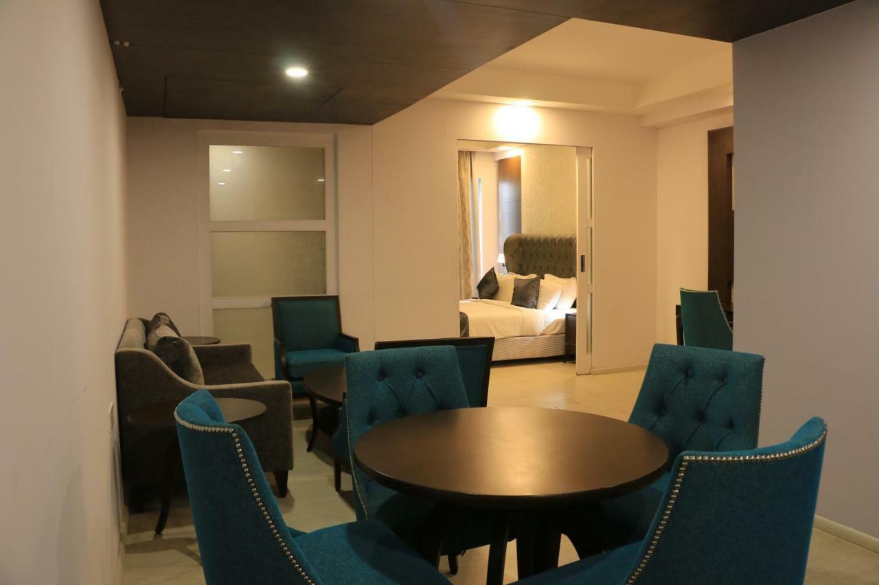 Jalsa Resort Indore Eksteriør billede