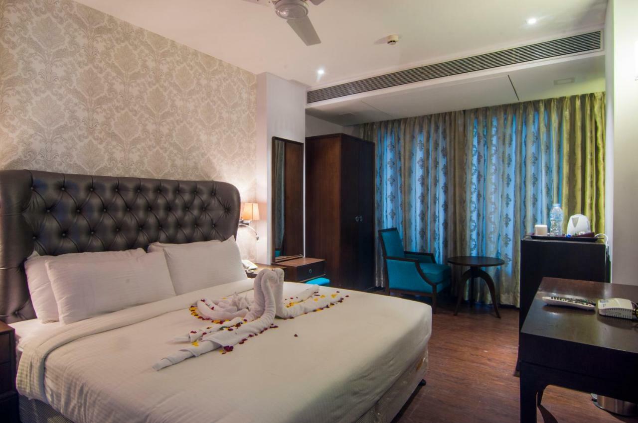 Jalsa Resort Indore Eksteriør billede